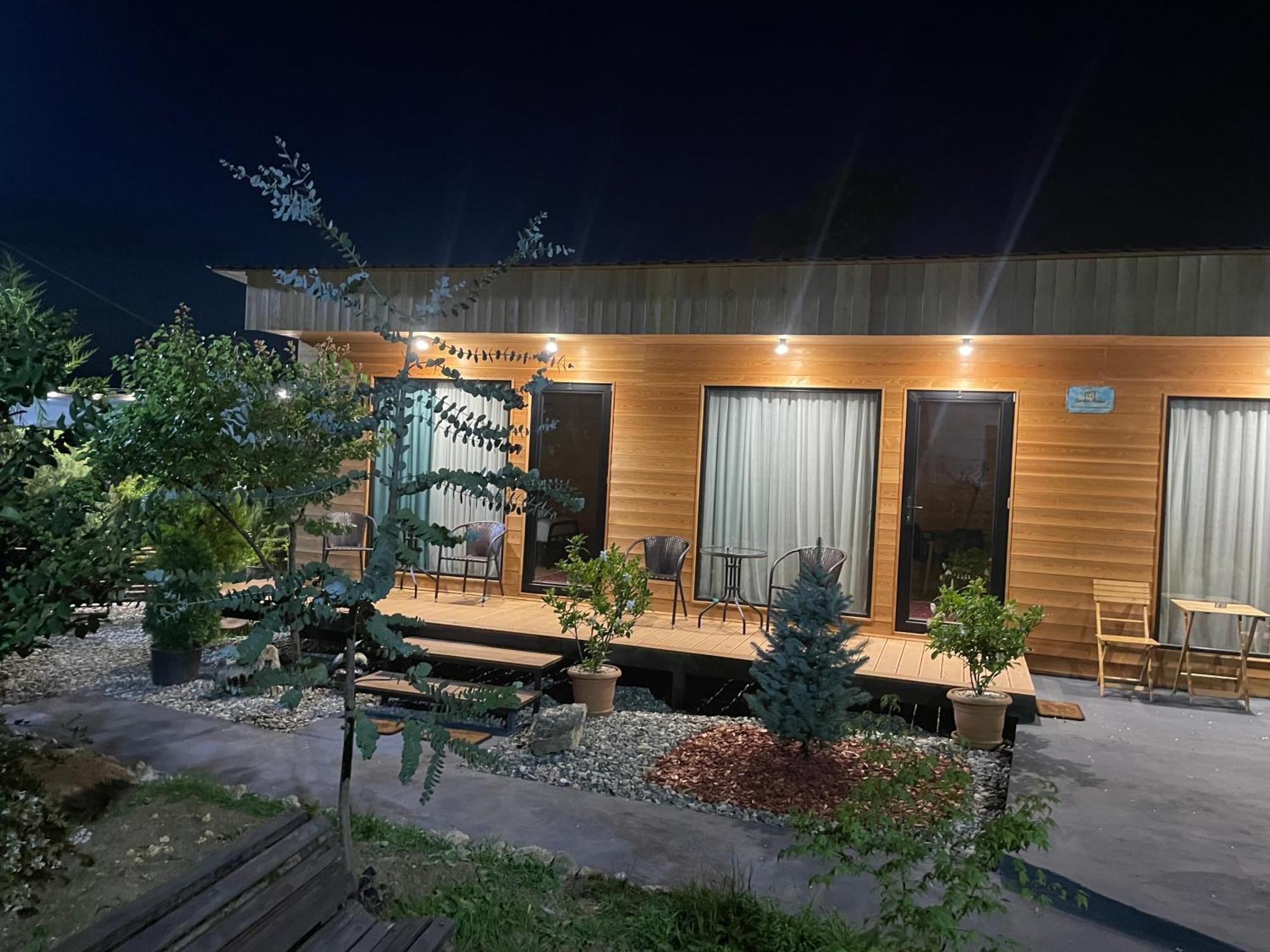 Garden Rooms In 쿠타이시 외부 사진